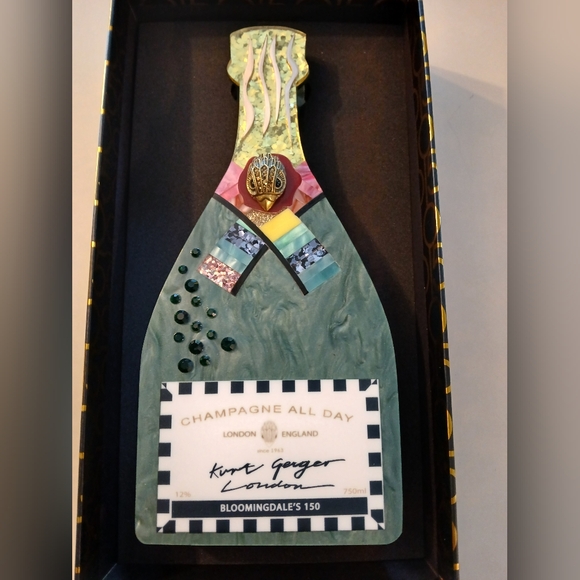 SOLD DO NOT BUY EXTREMELY RARE Kurt Geiger Collectable Champage Bag With Box - Picture 14 of 16